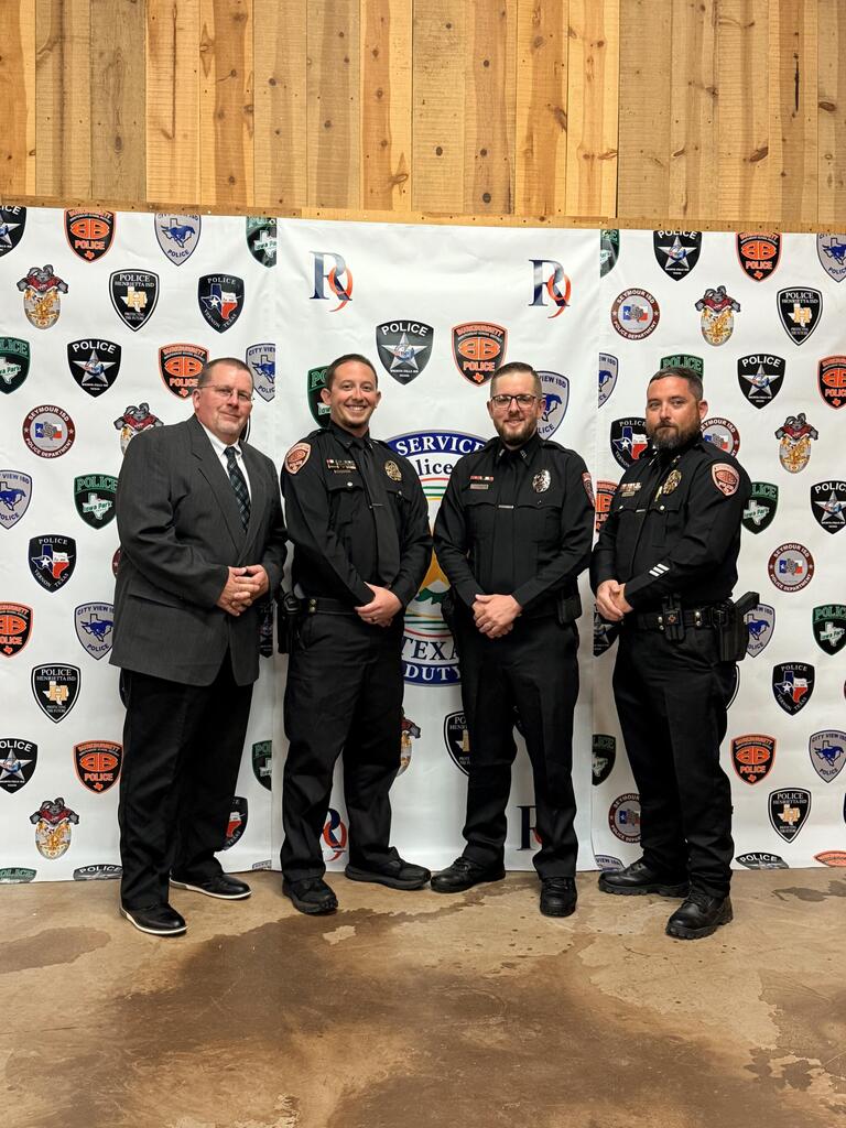 BISD PD receives award.