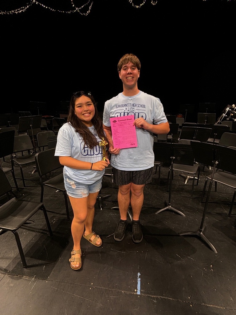 Varsity Choir sang at the end of year Legacy HS Castaway Festival last weekend and received a Division 1 Superior from the judges! Thanks for a great competition season Choir!