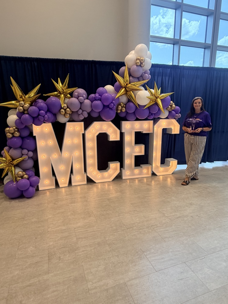 Mrs. Kasie Bundy accepted the MCEC S2S School of the year award!