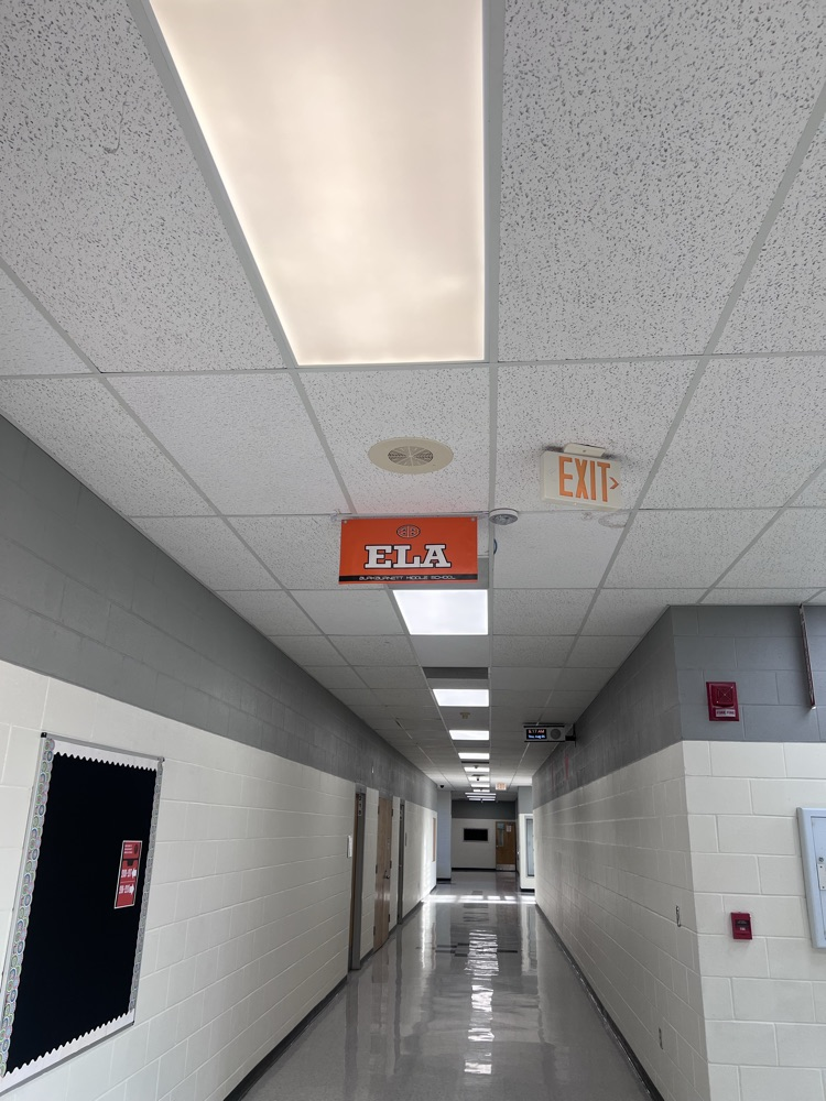 Meet The Teacher is tonight from 4:00-6:00pm! Be on the lookout for signage around the campus to help guide you to your classrooms. We look forward to seeing you tonight!