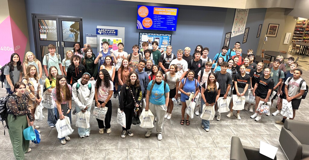Vernon College orientation for BHS students.