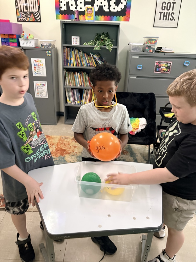 This week, Ms. Stewart's class has been learning about the three states of matter: solids, liquids, and gases. We wrapped up our learning with a hands-on balloon experiment that allowed students to see and experience these concepts in action.