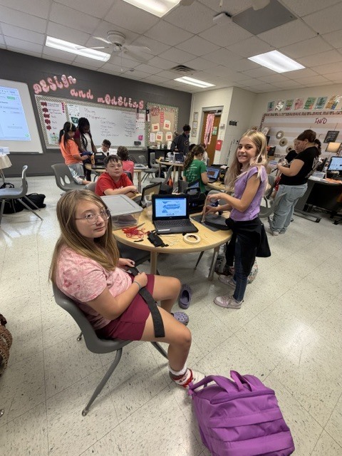Students working on group project. 