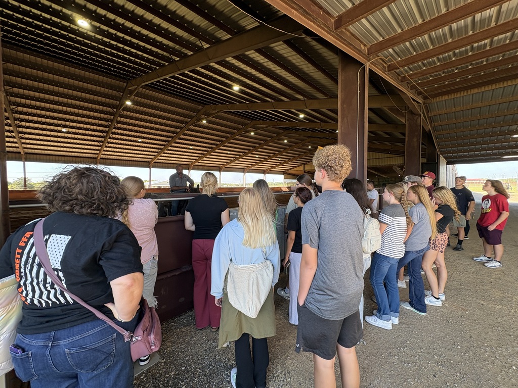 Equine and Livestock Production students had the opportunity to visit Solo Select