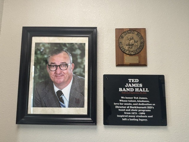 dedication plaque