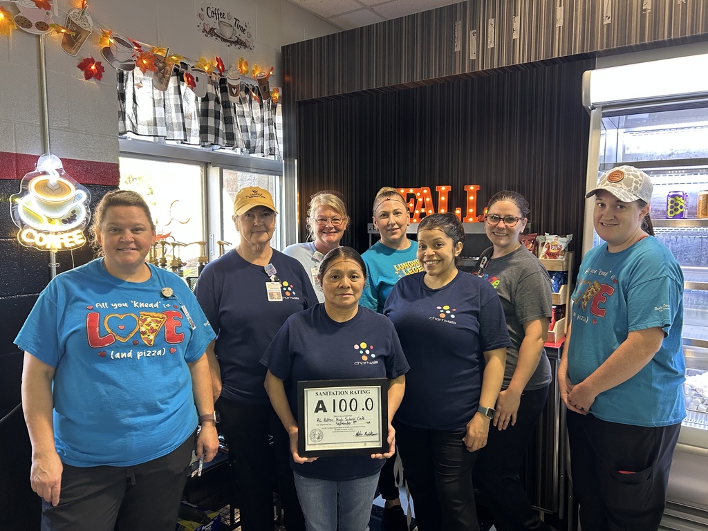 cafeteria staff with 100 sanitation score