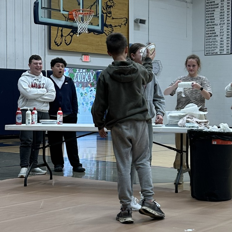 Jazlee…first bloody nose ever in the digit competition