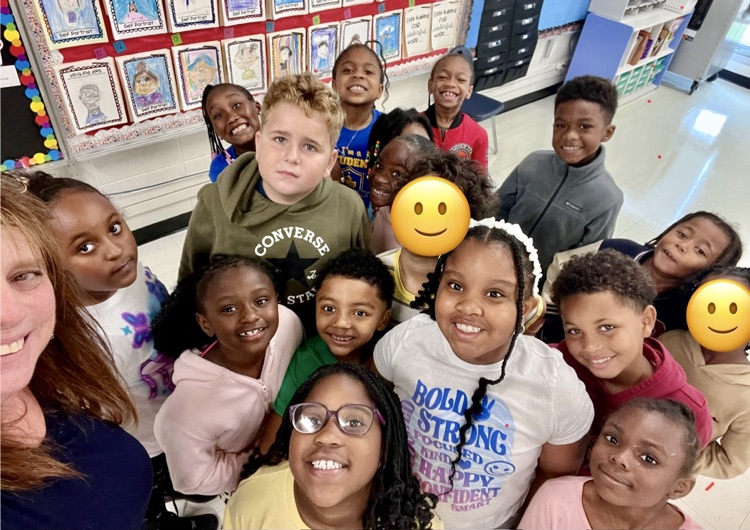 Mrs. Van Howe ‘s 2nd Grade Friday Selfie 8/29/25