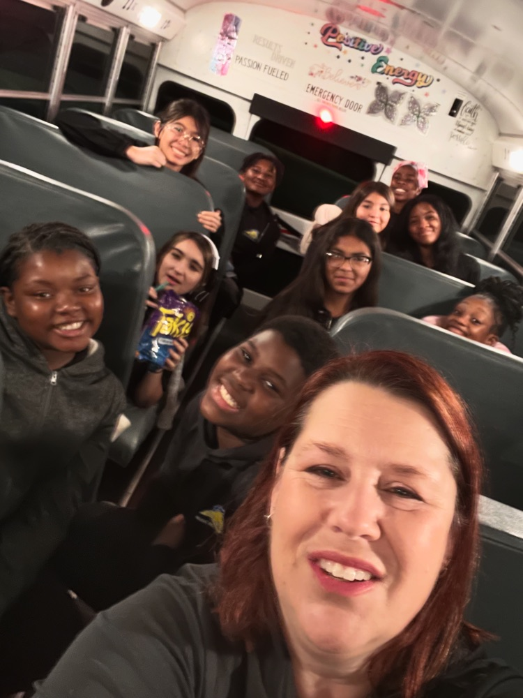 choir students on the bus