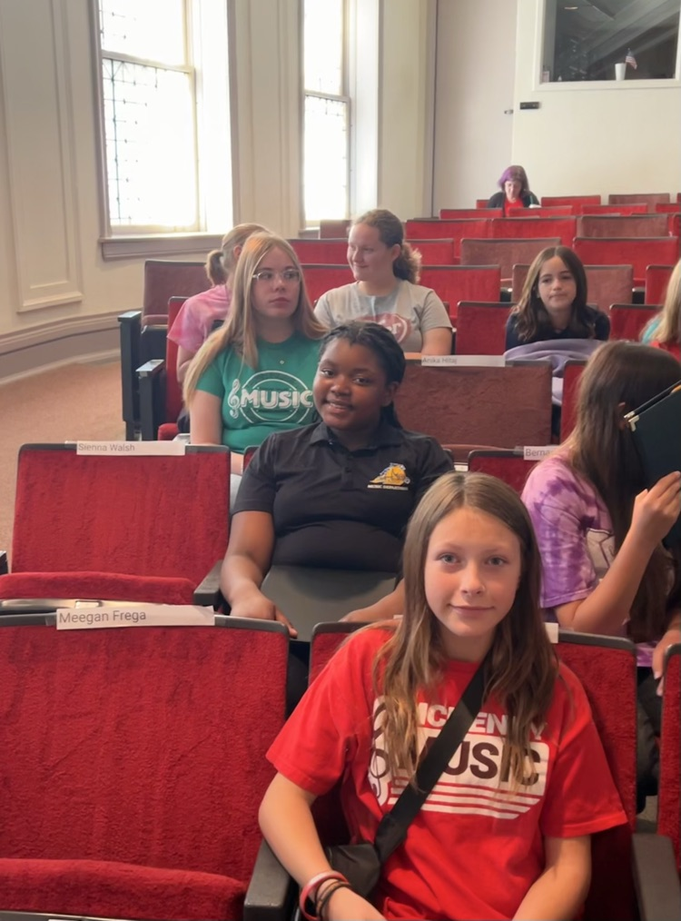 choir students waiting to start