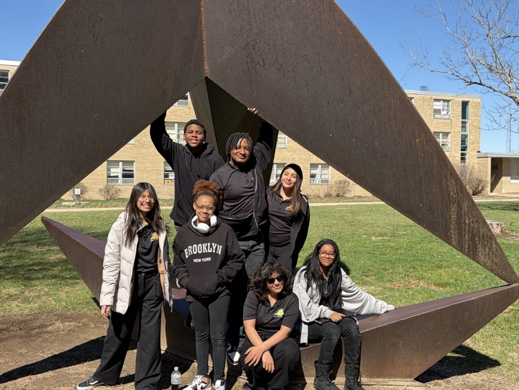 choir students at WIU