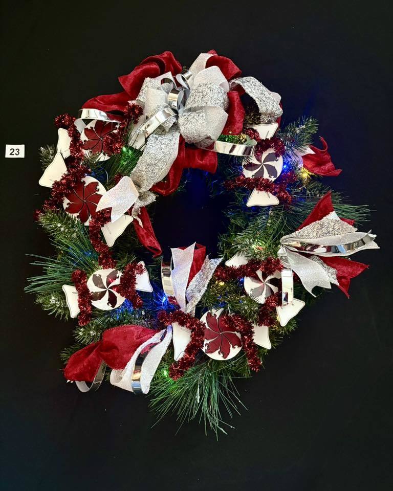 PantherMint Wreath