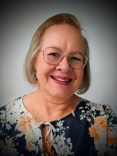 woman with flower top 