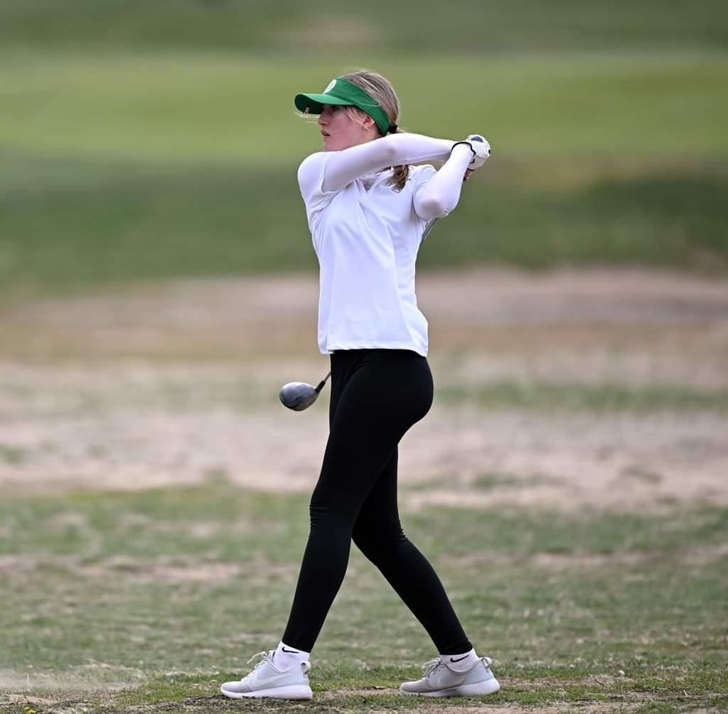 Danielle Golfing