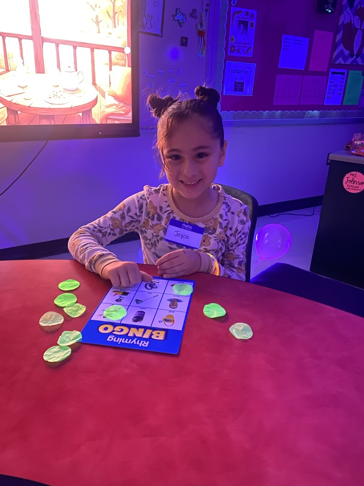 Glow Day fun in Mrs. Johnson & Mrs. Kramer’s classes