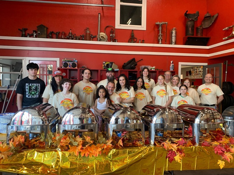 Si Señor Thanksgiving Dinner hosted at the Caddo Mills Fire Station