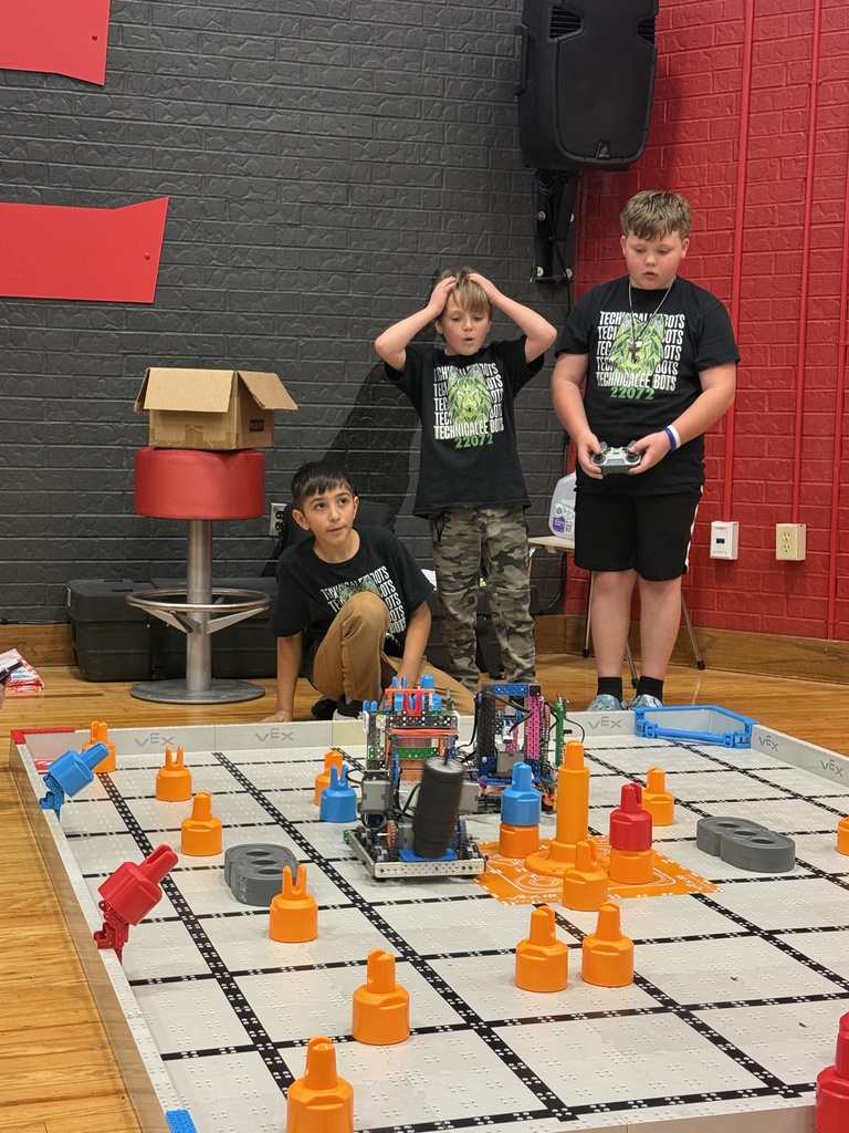 love at first build (2)