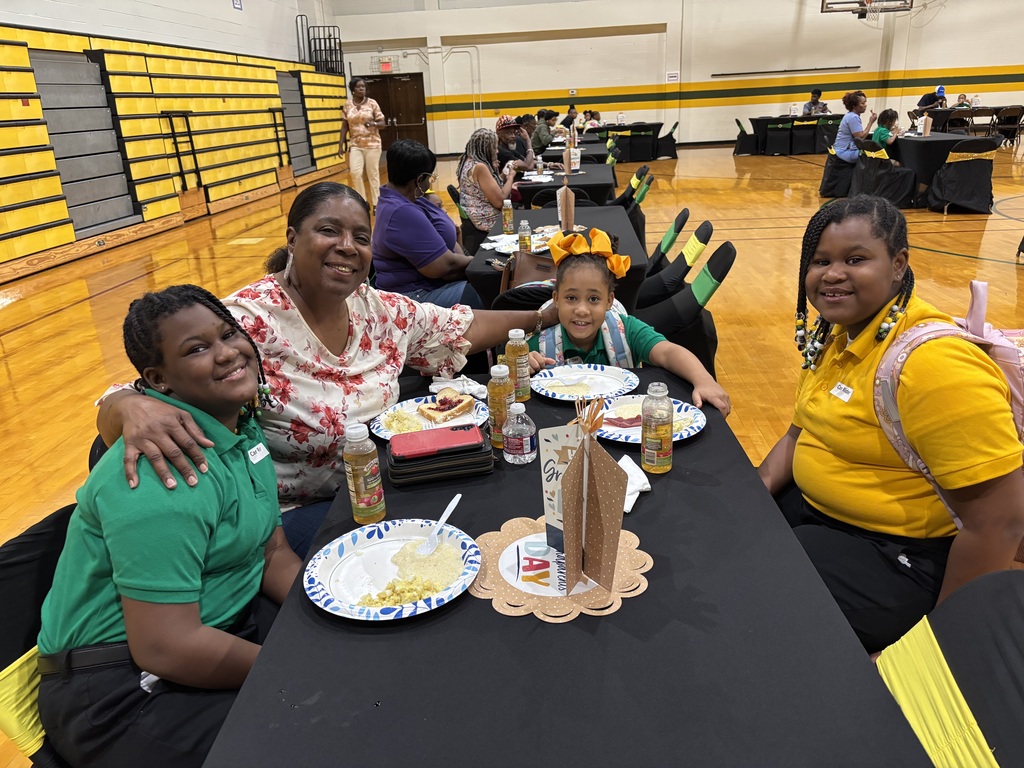 Grits with Grands 