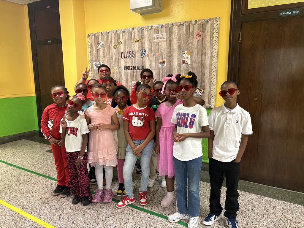 Love is in the air at Midway 