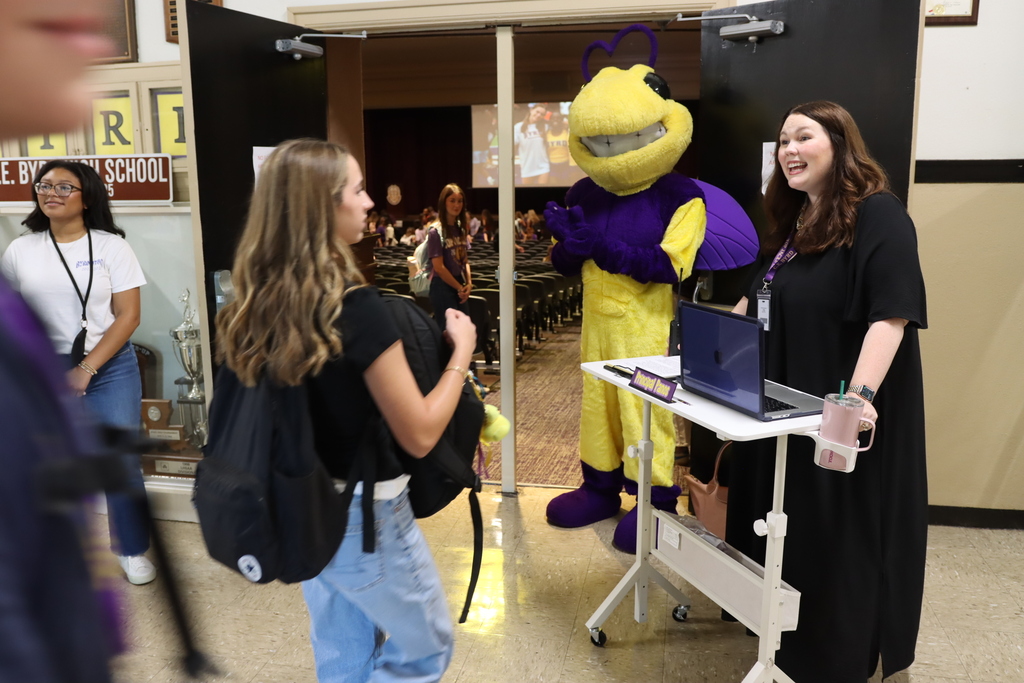 Byrd mascot welcomes students to auditorium