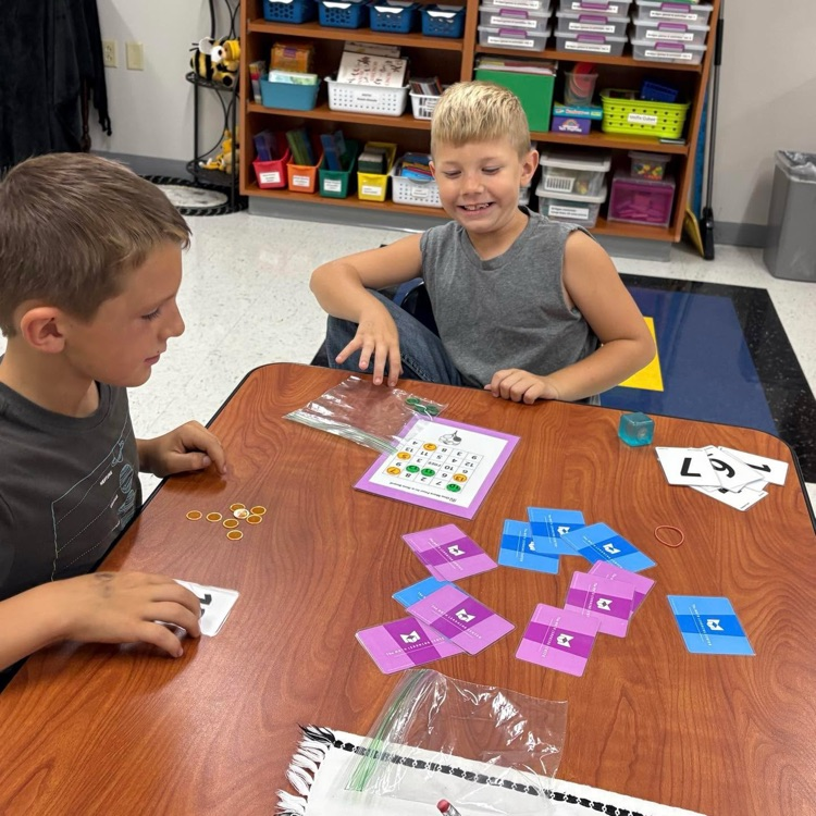 🎲✨ Math fun in action! Our second graders teamed up in pairs to play “One More Four in a Row”!  Way to go, mathematicians! 💡🧮   #CadottHORNETS