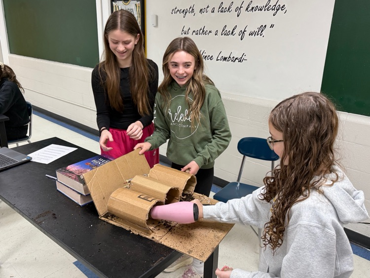 Seventh graders in Mr. Mengel’s science class put their minds to the test as they explored how to prevent wind and water erosion! 💨🌊  Way to go, Hornets! 👏🏻  #CadottHORNETS