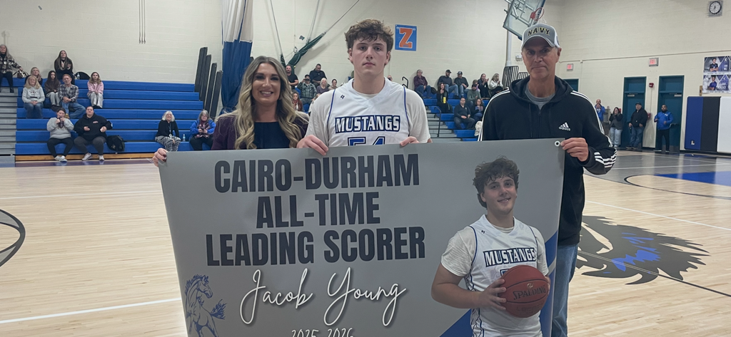 Jacob with his parents. 