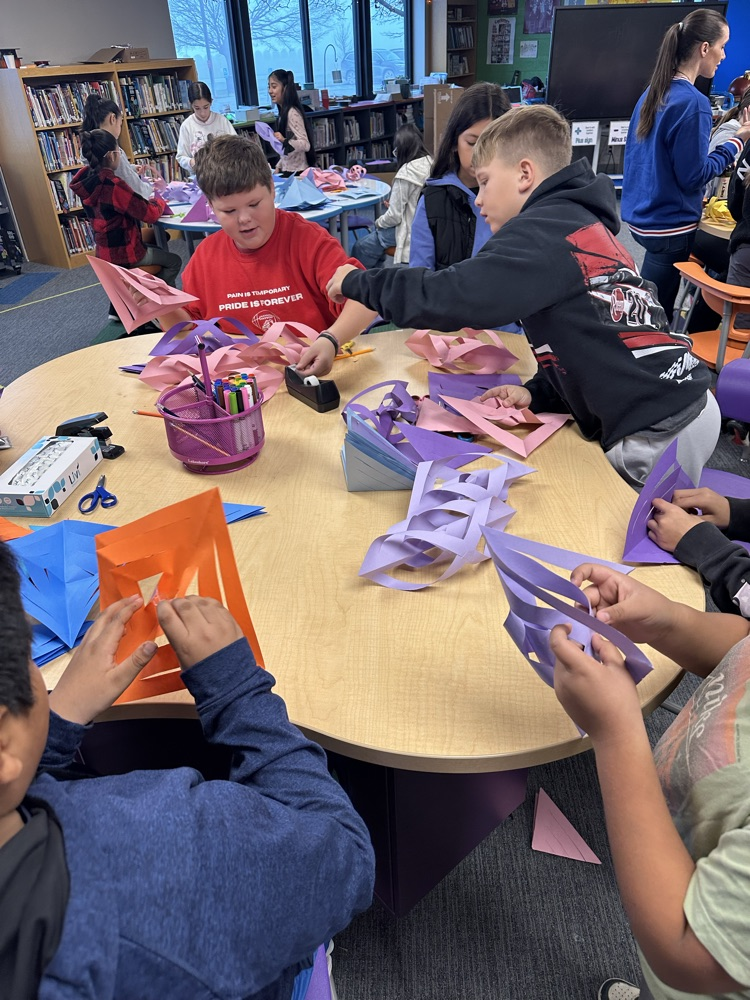 5th grade making snowflakes!