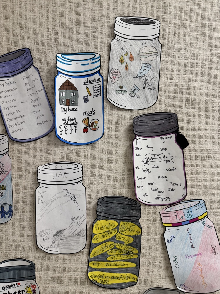 8th Grade English created Gratitude Jars showcasing everything they are thankful for. 