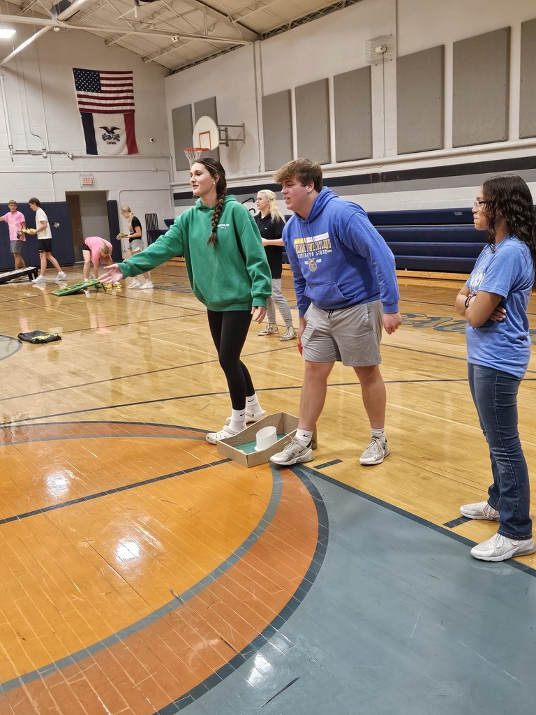 FBLA students washers