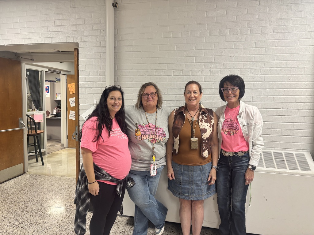 Teachers dress up