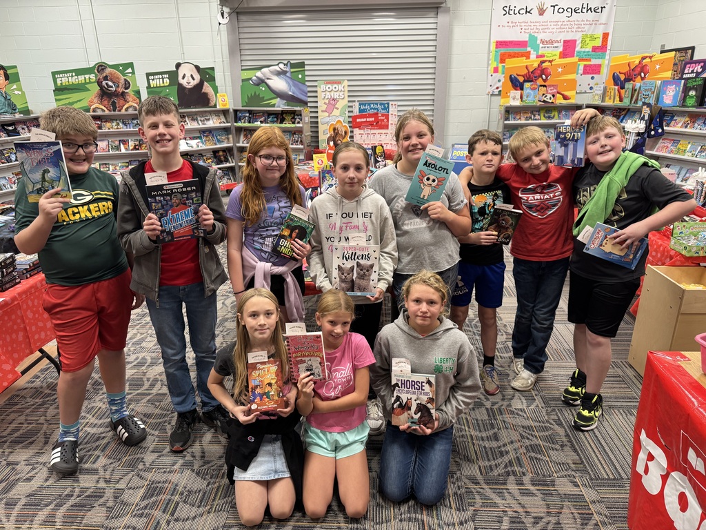 5th Grade with their books