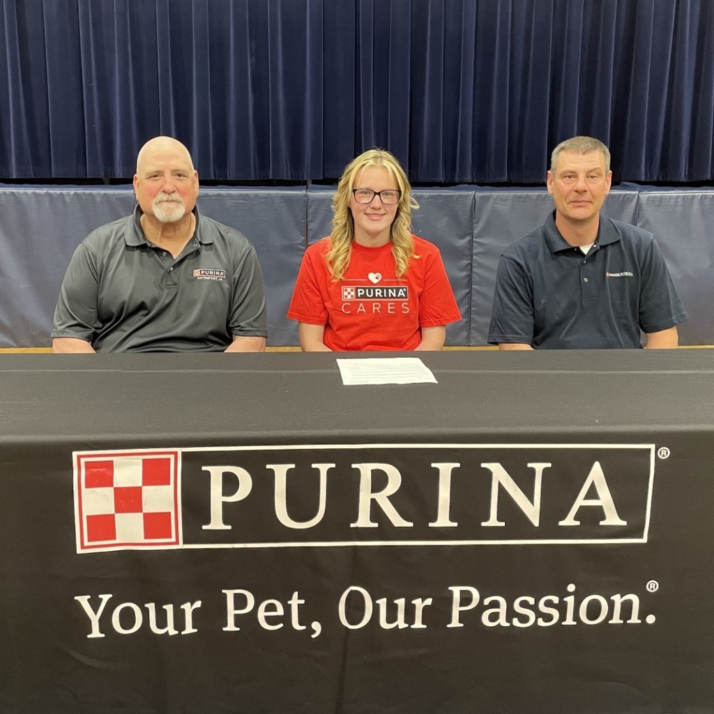 JoEllen with Purina representatives