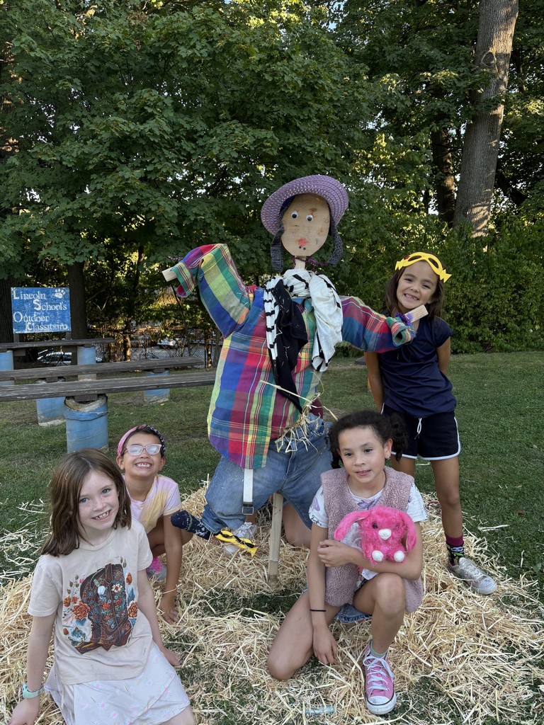 Brownie Troop Scarecrows 2