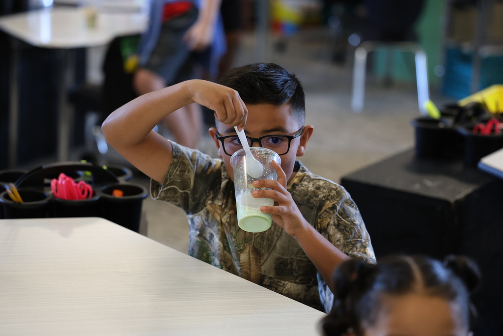 🍀✨ First grade got a little lucky today! 🥣☘️ Students enjoyed green milk with their Lucky Charms in honor of St. Patrick’s Day! 🍀🥛 Smiles, silliness, and a bit of Irish magic made for a fun morning! 💚