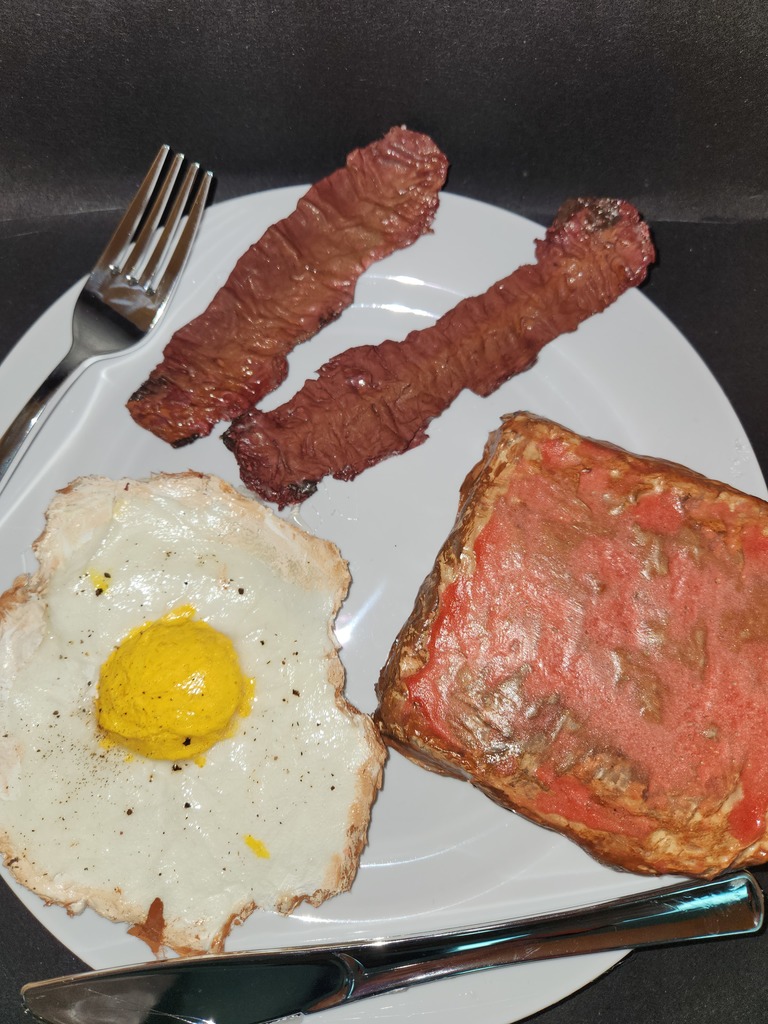 ✨ Food for Thought 🍽️ ✨ Our 7th graders took creativity to the next level with their latest project! They recreated meals that hold cultural or personal significance—using toilet paper as their primary material! 😲👏 From shaping to painting, these students showed incredible problem-solving skills and artistic talent. Swipe through to see their amazing work!