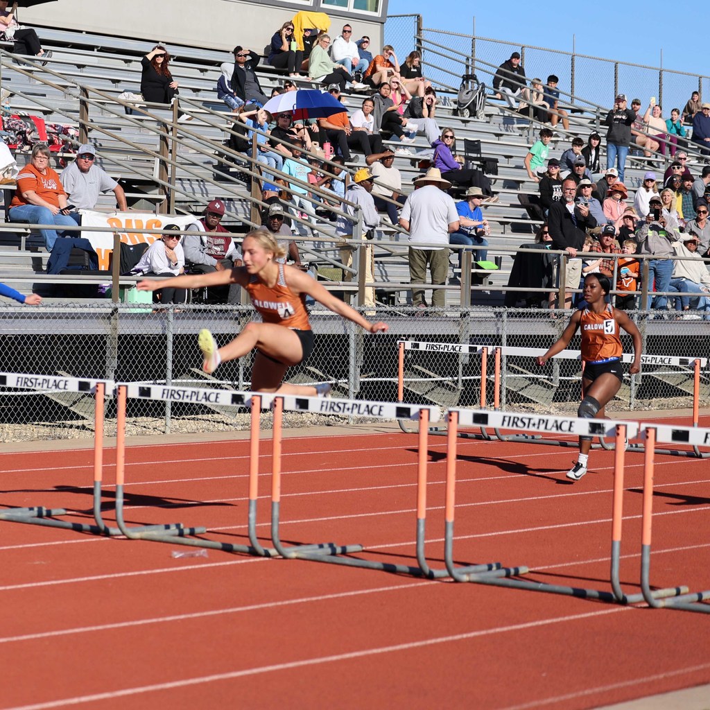 🏃‍♂️🐝 Happy Skrabanek Relays 2024! 🐝🏃‍♀️  Caldwell ISD hosted another fantastic Happy Skrabanek Relays yesterday, and our athletes showed up BIG TIME! 💪👏  🥇 JV Girls – 1st Place 🥇 Varsity Girls – 1st Place 🥈 JV Boys – 2nd Place 🏅 Varsity Boys – 4th Place  A huge congratulations to all our runners for their effort, determination, and sportsmanship! 🧡🏆
