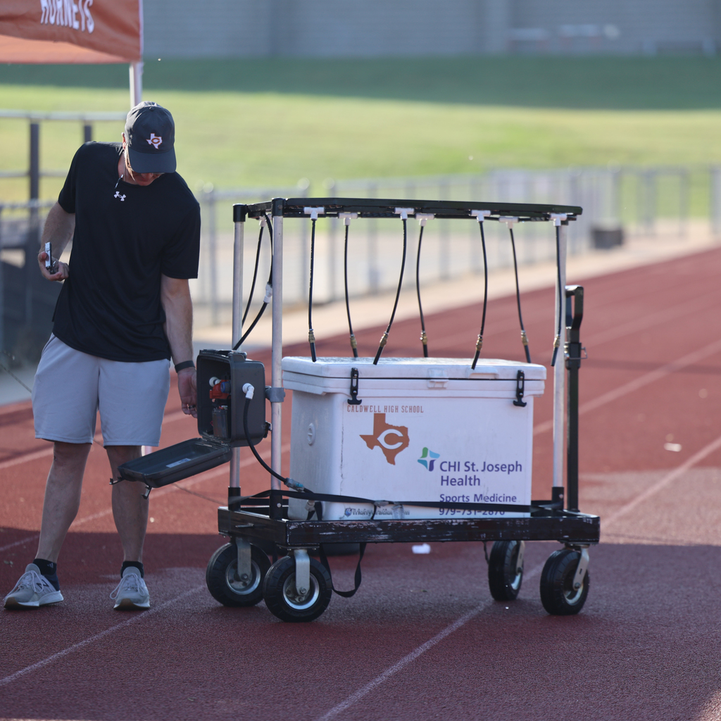 𝐃𝐚𝐲 𝟐 𝐨𝐟 𝐅𝐨𝐨𝐭𝐛𝐚𝐥𝐥 𝐓𝐰𝐨-𝐚-𝐃𝐚𝐲𝐬 🔥 The grind doesn’t stop! Our Hornets are putting in the work under the Texas sun and getting better every rep. Fall football is coming fast — and we’ll be ready. 🏈 #CaldwellProud #CaldwellISD