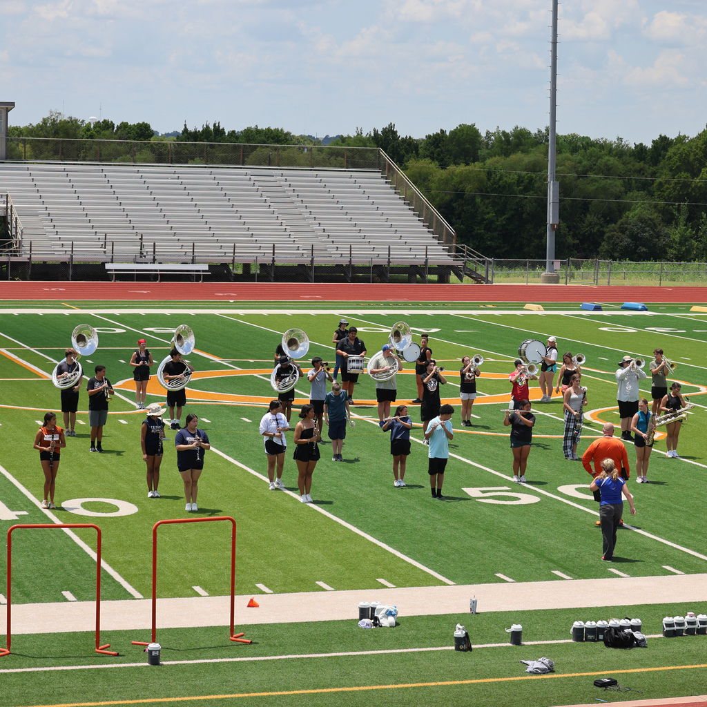 ๐๐๐ซ๐๐ก๐ข๐ง๐ ๐ข๐ง๐ญ๐จ ๐ญ๐ก๐ ๐๐๐๐ฌ๐จ๐ง ๐ถ The Hornet Band is back on the field and sounding better than ever! From early rehearsals to afternoon heat, theyโre bringing the energy and perfecting every step. ๐บ๐ฅ #CaldwellProud #CaldellISD