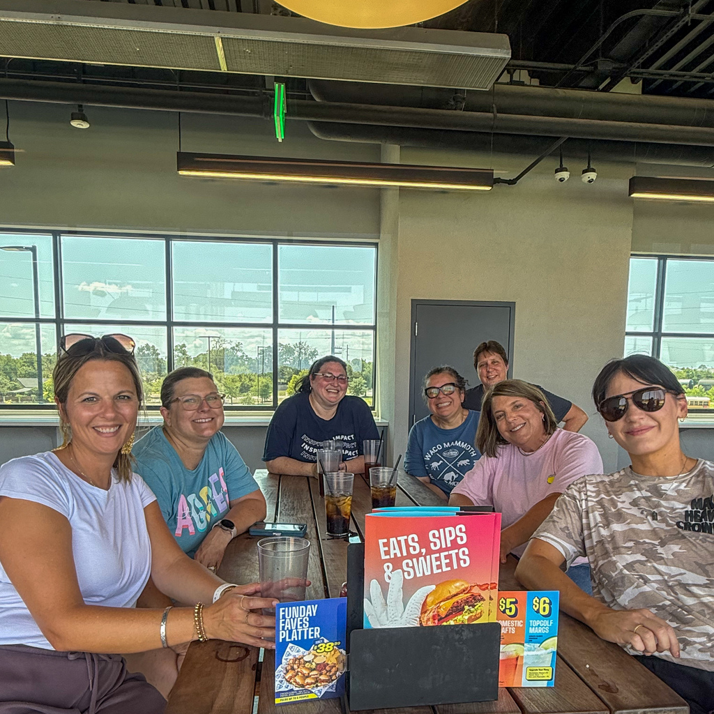 โณ Our Caldwell Elementary staff took some time last week to swap lesson plans for golf swings! ๐๏ธโโ๏ธ๐๏ธโโ๏ธ A little friendly competition (and a lot of laughs) was the perfect way to strengthen teamwork before welcoming students back to campus.