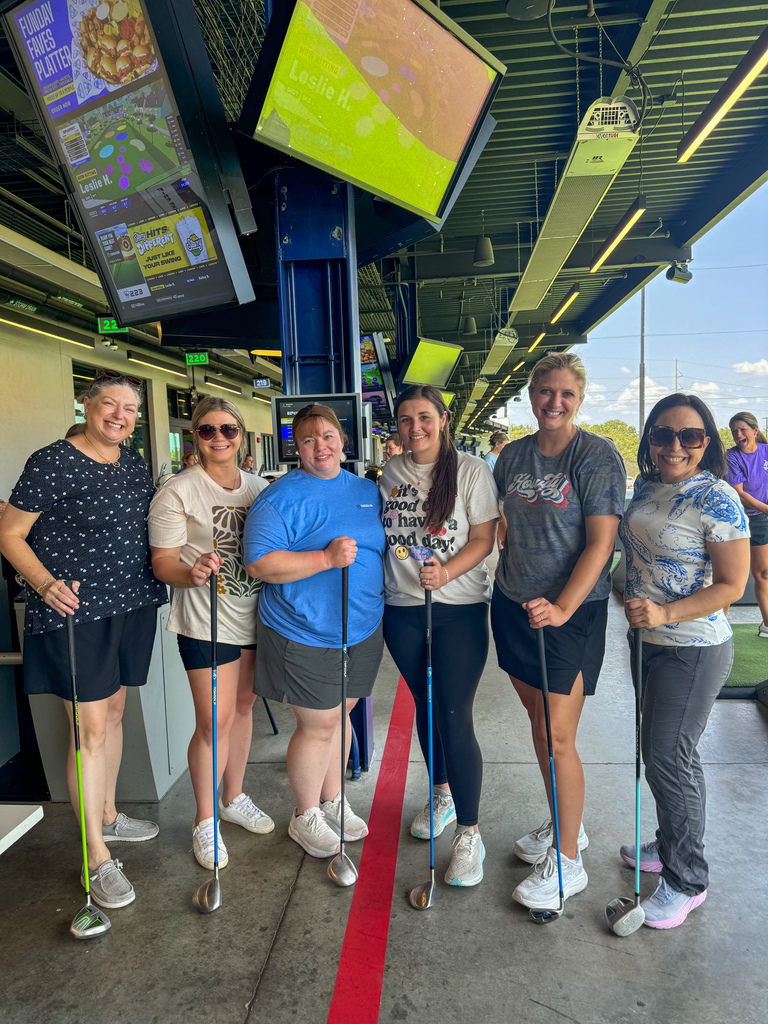 โณ Our Caldwell Elementary staff took some time last week to swap lesson plans for golf swings! ๐๏ธโโ๏ธ๐๏ธโโ๏ธ A little friendly competition (and a lot of laughs) was the perfect way to strengthen teamwork before welcoming students back to campus.