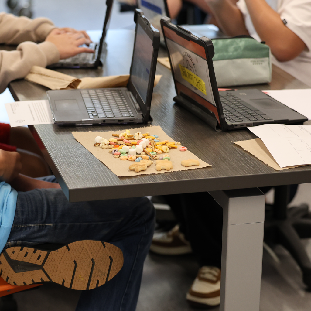 ๐ฝ Our Principles of Agriculture students had a tasty introduction to FFA with a โ๐๐๐ ๐ ๐ ๐ฝ๐๐ฉ๐ ๐๐ช๐ฉ ๐ค๐ ๐๐๐ผโ activity! Students made trail mix where each ingredient represented a different part of FFA, giving them a hands-on (and delicious!) way to learn about the opportunities the organization offers. ๐พ #CaldwellProud #CaldwellISD