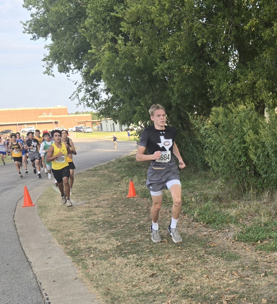 ๐โโ๏ธ๐ Caldwell Cross Country had a strong showing this morning in Cameron! ๐ Congrats to Spencer on winning the Varsity Boys Division, and great effort from all of our runners who competed. Way to represent, Hornets! ๐งก