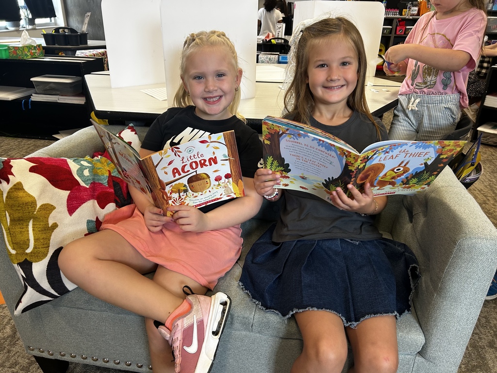 🍂📚 Our students kicked off the 𝐟𝐢𝐫𝐬𝐭 𝐝𝐚𝐲 𝐨𝐟 𝐟𝐚𝐥𝐥 with books, puzzles, and some friendly math games like 𝘙𝘰𝘭𝘭𝘪𝘯𝘨 𝘧𝘰𝘳 𝘋𝘰𝘶𝘣𝘭𝘦𝘴 and 𝘋𝘰𝘶𝘣𝘭𝘦𝘴 𝘒𝘯𝘰𝘤𝘬𝘰𝘶𝘵! What a cozy way to welcome the new season! 🍁✨ #CaldwellProud #CaldwellISD