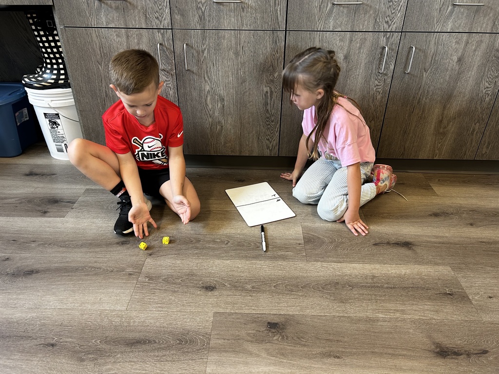🍂📚 Our students kicked off the 𝐟𝐢𝐫𝐬𝐭 𝐝𝐚𝐲 𝐨𝐟 𝐟𝐚𝐥𝐥 with books, puzzles, and some friendly math games like 𝘙𝘰𝘭𝘭𝘪𝘯𝘨 𝘧𝘰𝘳 𝘋𝘰𝘶𝘣𝘭𝘦𝘴 and 𝘋𝘰𝘶𝘣𝘭𝘦𝘴 𝘒𝘯𝘰𝘤𝘬𝘰𝘶𝘵! What a cozy way to welcome the new season! 🍁✨ #CaldwellProud #CaldwellISD