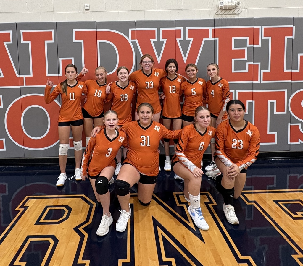 ✨🏐 𝗛𝗢𝗥𝗡𝗘𝗧 𝗦𝗪𝗘𝗘𝗣 𝗫 𝟰! Every JH volleyball team came out on top against Giddings last night. Proud of our Lady Hornets! 🧡 #CaldwellProud #CaldwellISD