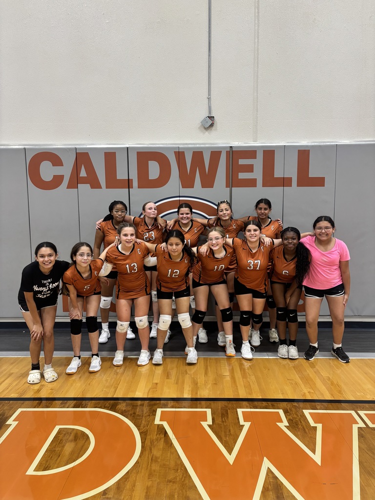 ✨🏐 𝗛𝗢𝗥𝗡𝗘𝗧 𝗦𝗪𝗘𝗘𝗣 𝗫 𝟰! Every JH volleyball team came out on top against Giddings last night. Proud of our Lady Hornets! 🧡 #CaldwellProud #CaldwellISD