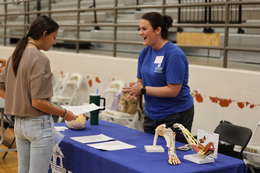 📚✨ Caldwell High School hosted another successful College & Career Fair today! Juniors and seniors had the opportunity to connect with universities, technical schools, and local businesses as they explored their options for the future. 💼🎓  Students asked questions, made valuable connections, and gathered information to guide their next steps after graduation. We’re proud to provide opportunities that help our Hornets plan for bright and successful futures! 🌟  #CaldwellProud #CaldwellISD