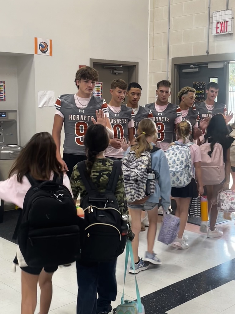 𝗪𝗵𝗮𝘁 𝗮 𝘄𝗮𝘆 𝘁𝗼 𝘀𝘁𝗮𝗿𝘁 𝘁𝗵𝗲 𝗱𝗮𝘆! 𝗢𝘂𝗿 𝗛𝗼𝗿𝗻𝗲𝘁 𝗮𝘁𝗵𝗹𝗲𝘁𝗲𝘀 𝗵𝗲𝗹𝗽𝗲𝗱 𝗸𝗶𝗰𝗸 𝗼𝗳𝗳 𝘁𝗵𝗲 𝗺𝗼𝗿𝗻𝗶𝗻𝗴 𝘄𝗶𝘁𝗵 𝘀𝗺𝗶𝗹𝗲𝘀 𝗮𝗻𝗱 𝗲𝗻𝗰𝗼𝘂𝗿𝗮𝗴𝗲𝗺𝗲𝗻𝘁.  🏈 Football players joined Intermediate students for morning drop-off and their “morning meetings.” 📣🏐 Cheerleaders and Volleyball players greeted Elementary students during drop-off.  Thank you, Hornets, for spreading school spirit and positivity to our younger students! ✨ #CaldwellProud #CaldwellISD