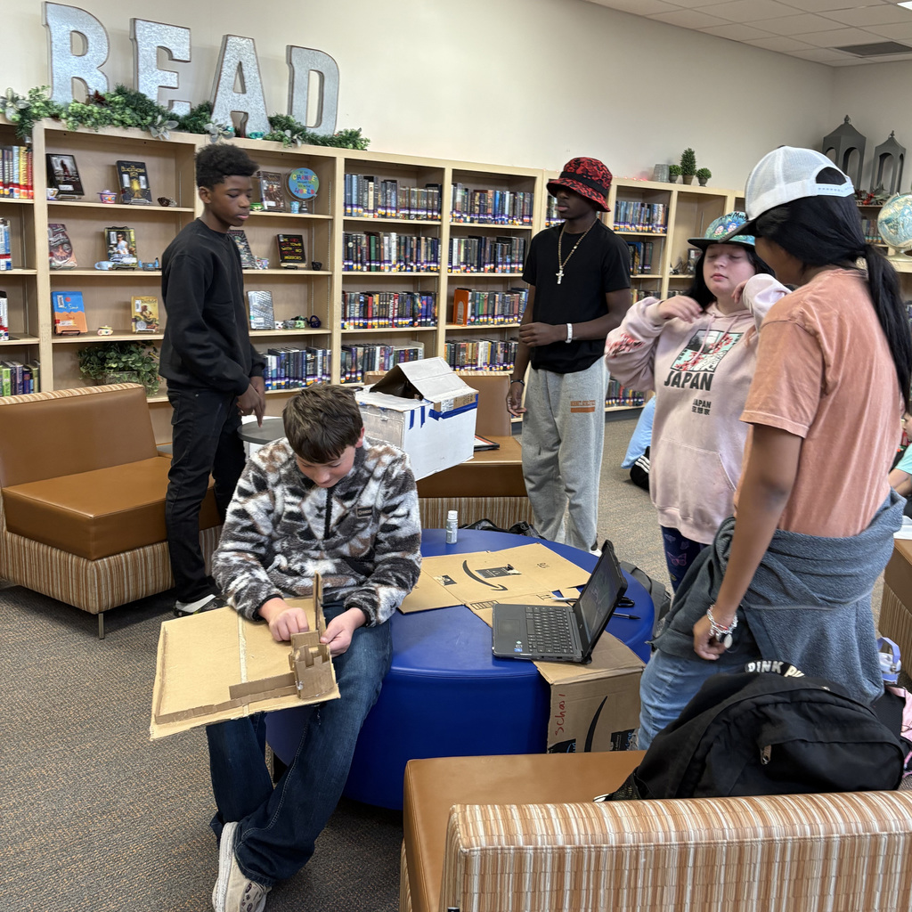 ๐๏ธ ๐ฆ๐ฒ๐๐ฒ๐ป๐๐ต ๐ด๐ฟ๐ฎ๐ฑ๐ฒ๐ฟ๐ ๐ฎ๐ฟ๐ฒ ๐ฏ๐ฟ๐ถ๐ป๐ด๐ถ๐ป๐ด ๐ต๐ถ๐๐๐ผ๐ฟ๐ ๐๐ผ ๐น๐ถ๐ณ๐ฒ! Students created 3D models of Spanish missions to explore the influence of Spanish culture in Texas and its lasting legacy. #CaldwellProud #CaldwellISD